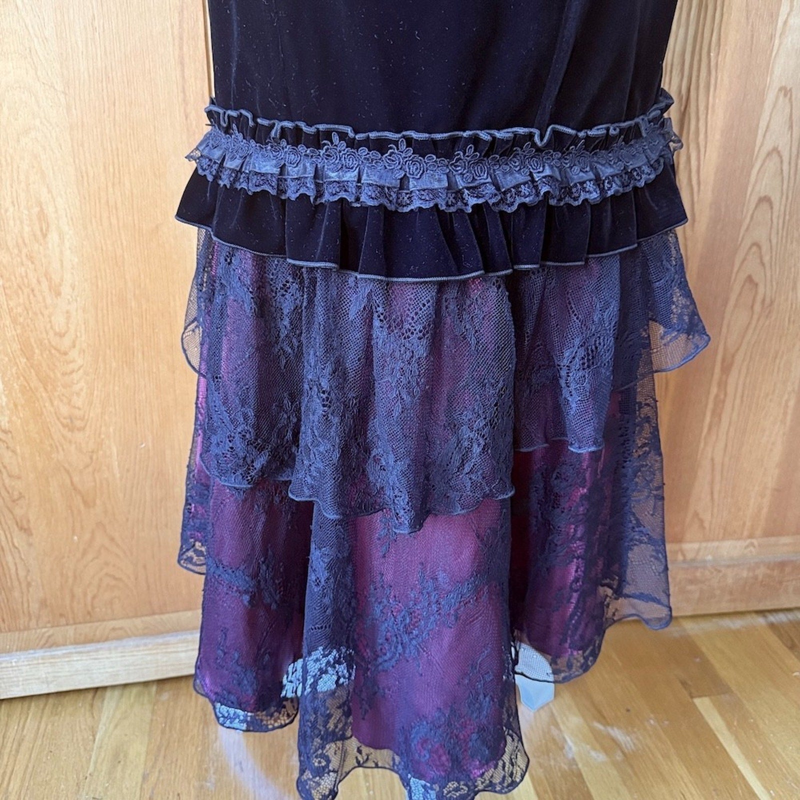 Dark in Love Gothic Victorian Vampire Blood Offering Velvet High Waist Skirt