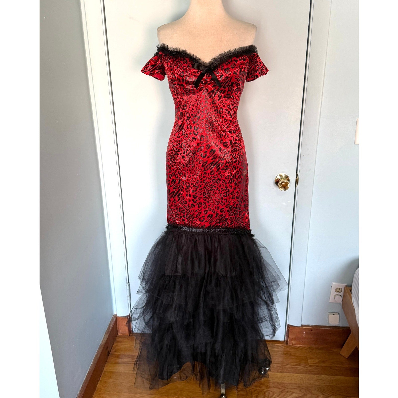 Vintage Lip Service Leopard Liaisons Burlesque Pinup Cabaret Goth Gown Dress S
