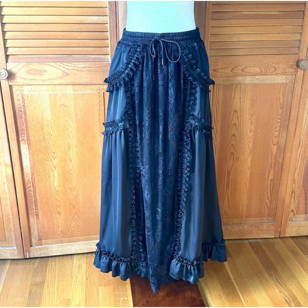 Dark in Love Gothic Victorian Vampire Vkei Black Lace & Ruffle Skirt M-XL