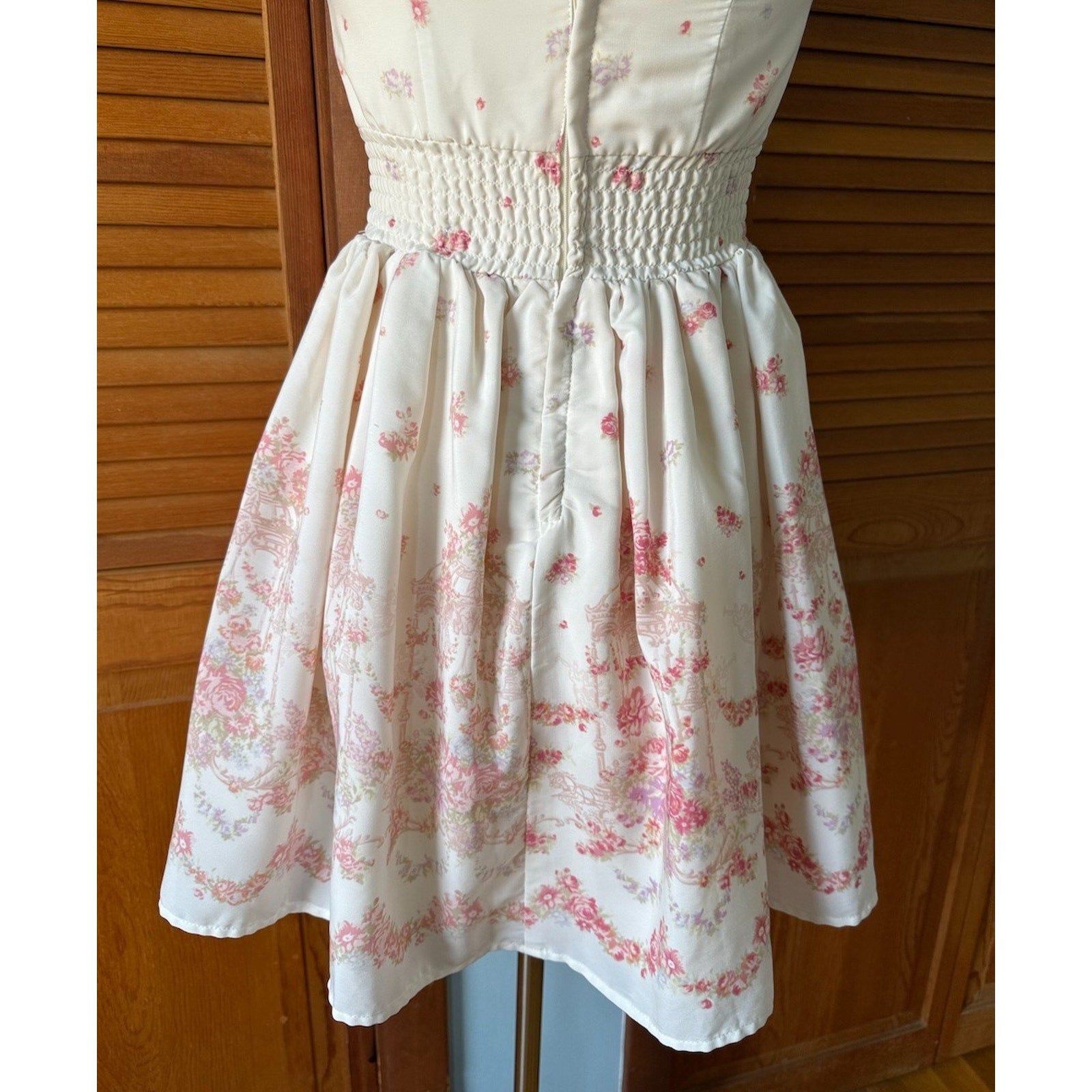 Liz Lisa J-fashion Lolita Jirai Gyaru Dollcore Whimsigoth White Pink Dress XS
