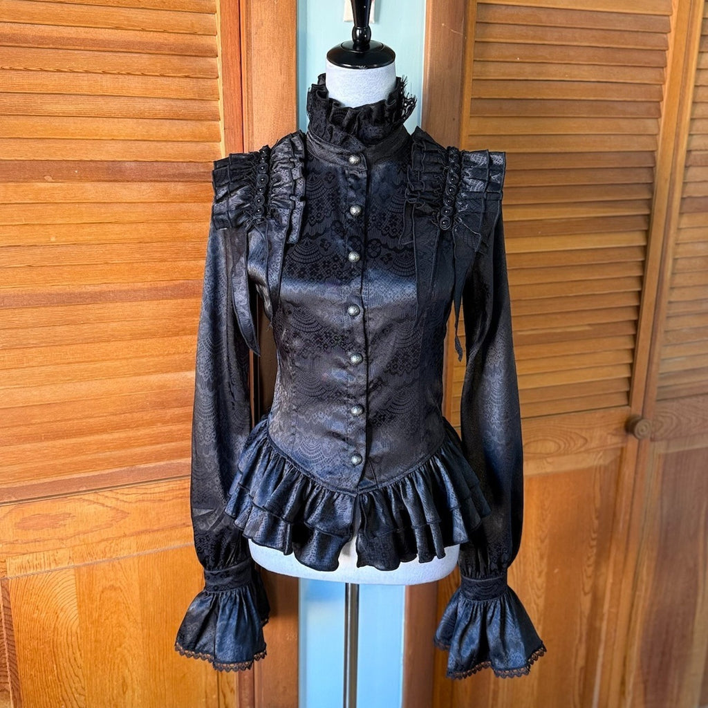 Devil Fashion Gothic Victorian Aristocrat Vkei Ruffle Shoulder Shirt Top