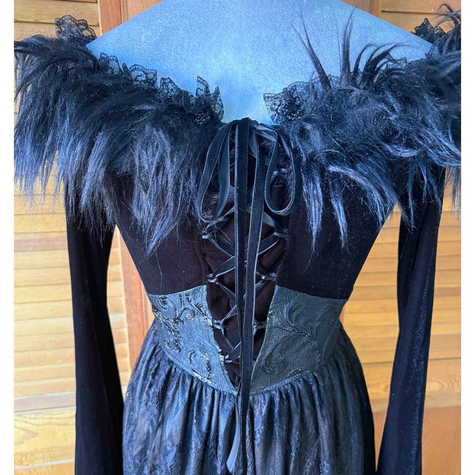 Devil Fashion Gothic Victorian The Beast Inside Black Velvet Lace & Fur Dress