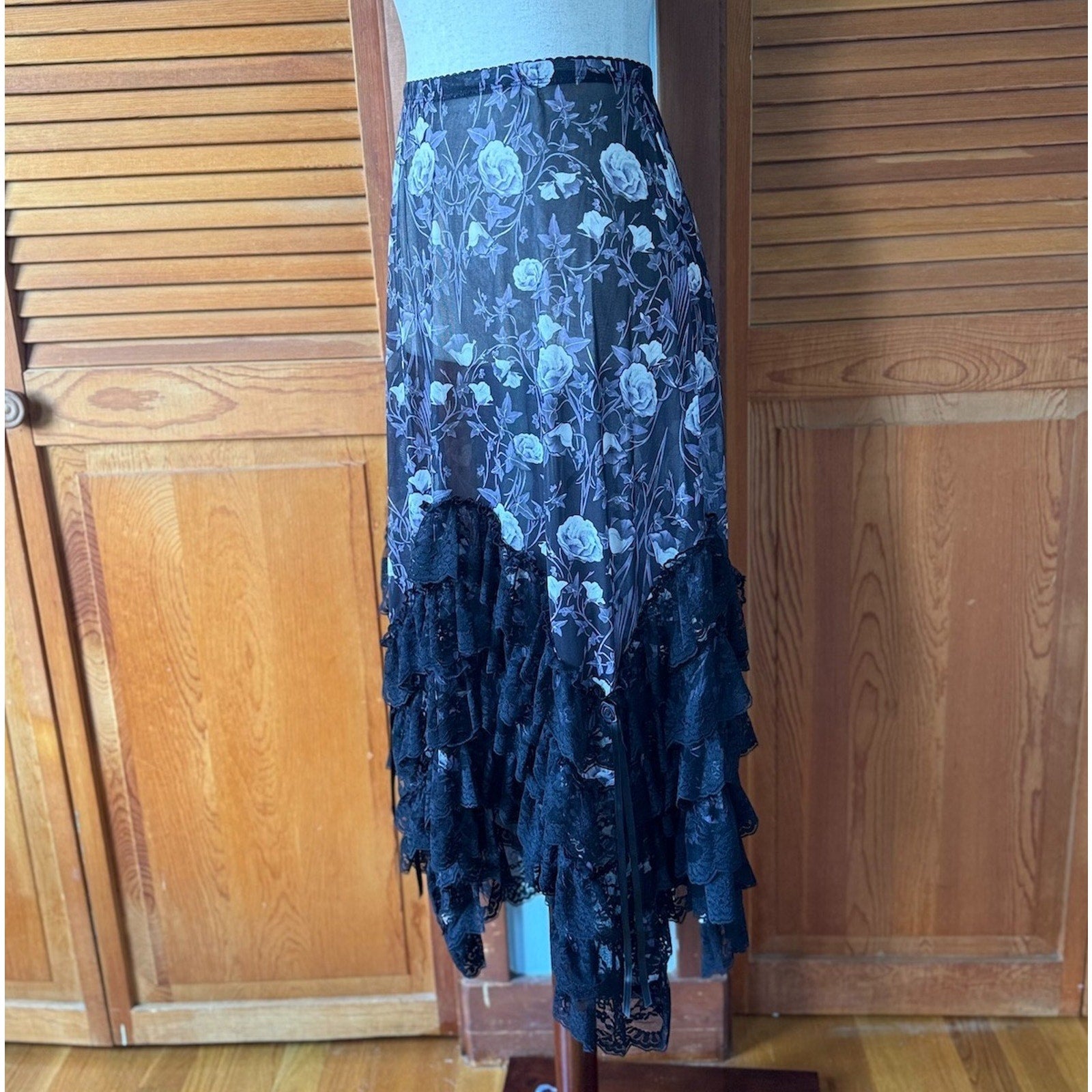 Dolls Kill Goth Victorian Fairy Funerary Roses Black Mesh Pixie Ruffle Skirt XS