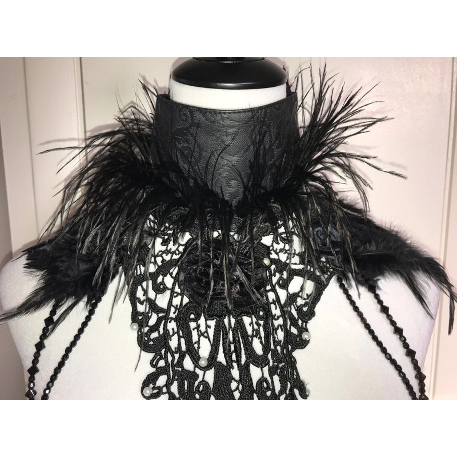 RQ-BL Gothic Lolita Victorian Visual Kei EGL Sculpted Lace Feather Collar Top OS