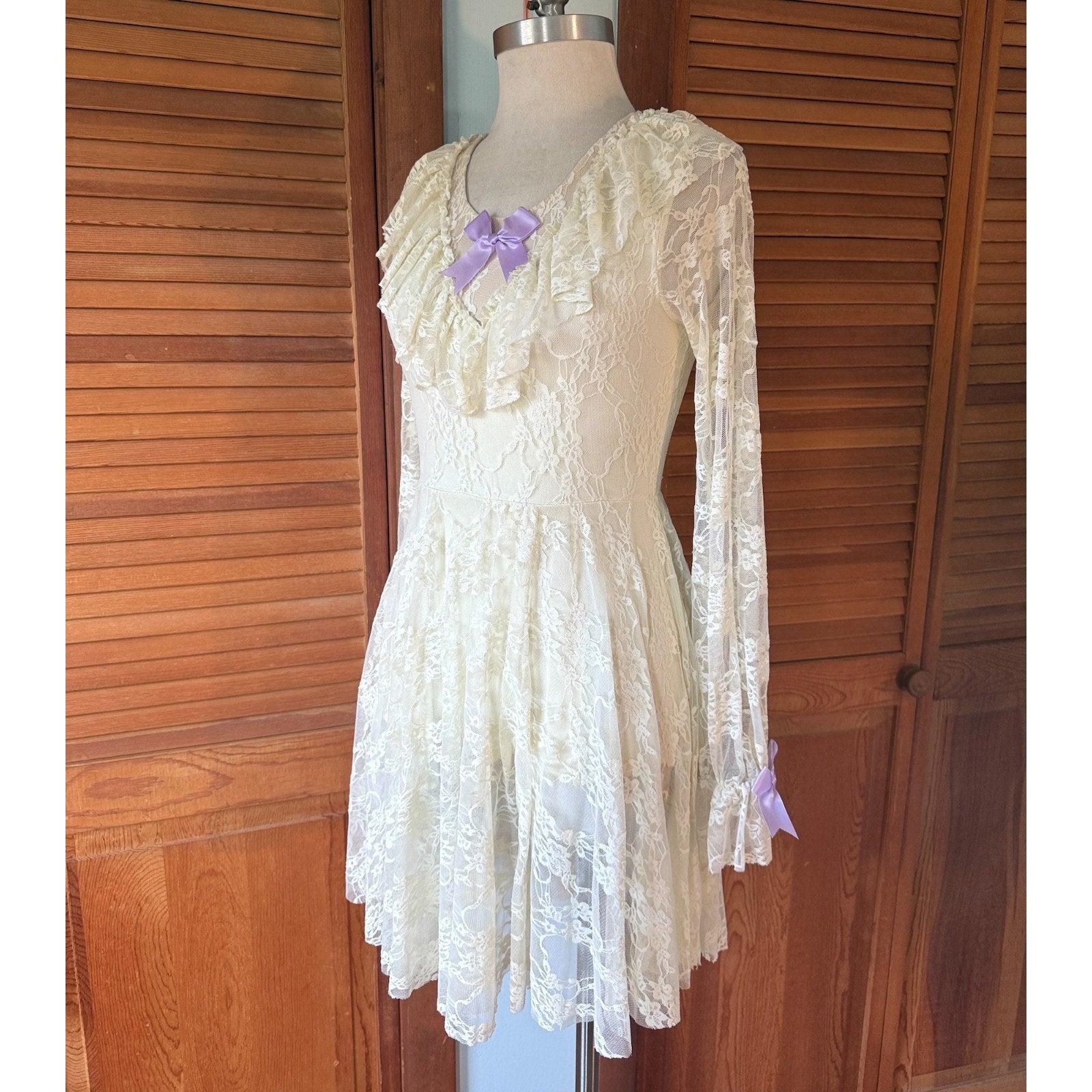 Lolita Kawaii EGL Dollcore Ballet Cottage Ivory Lace Ruffle Dress w/ Bows M