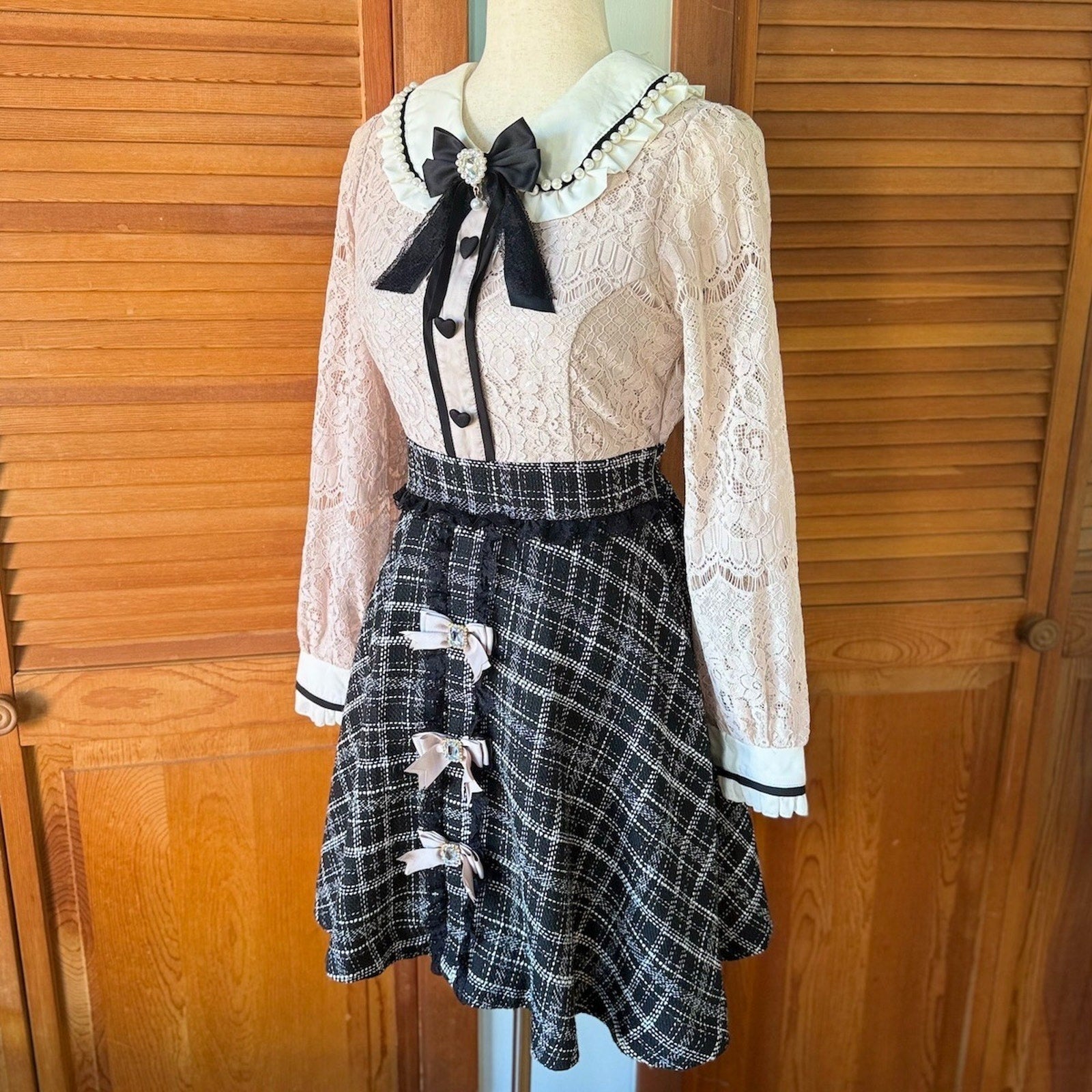 Liz Lisa J-Fashion Jirai Kei Ryosan Dysty Pink Lace & Black Tweed Dress S