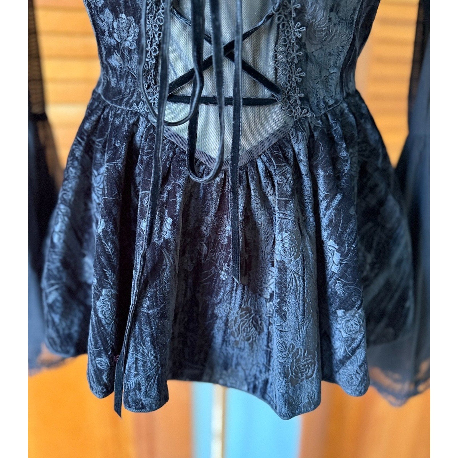 Devil Fashion Gothic Victorian Vampire Black Velvet Rose Princess Peplum Top XS
