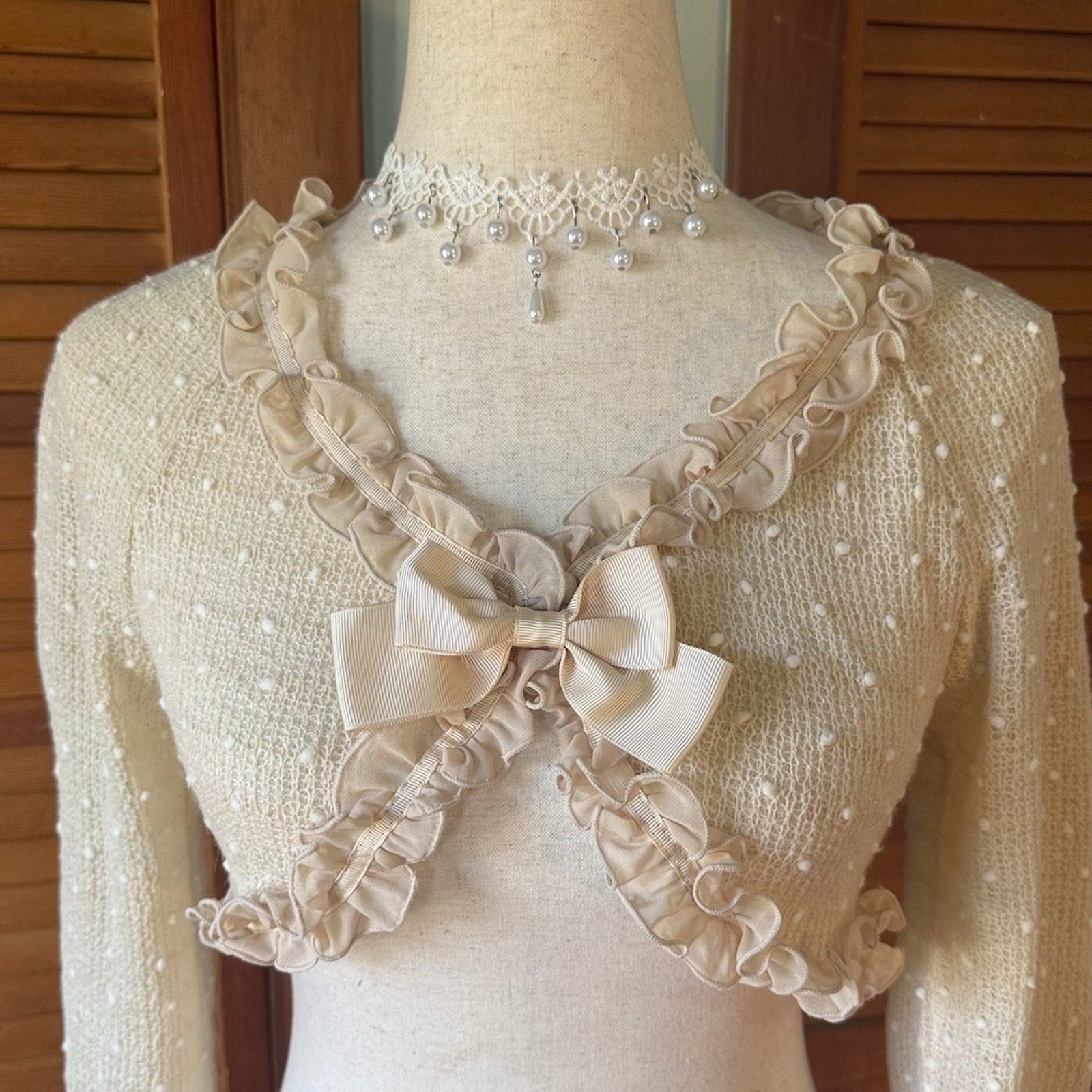 Bodyline J-fashion Lolita EGL Gyaru Himekaji Tea Stain Ruffle Shrug Jacket