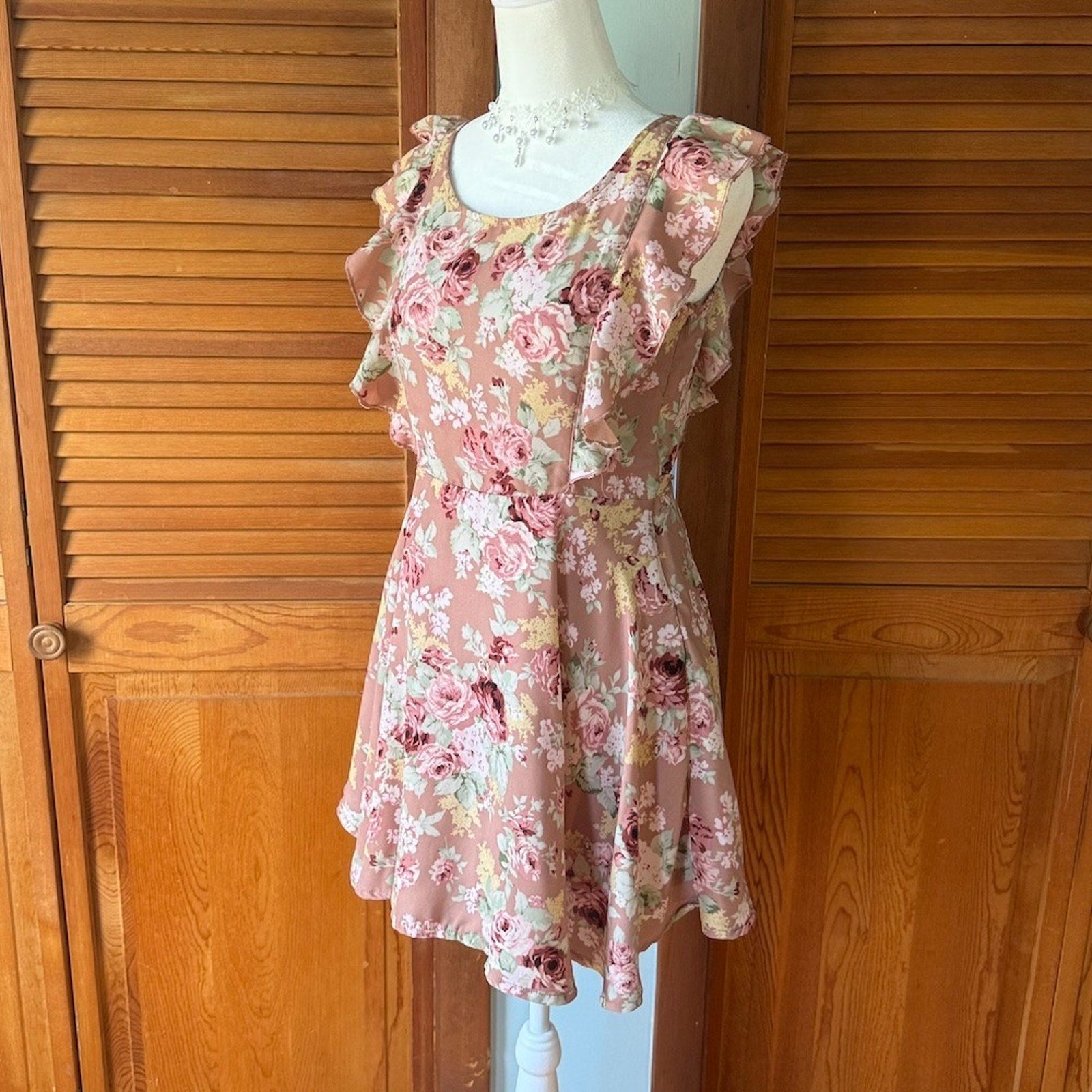 Liz Lisa J-fashion Lolita Gyaru Himekaji Dollcore Dusty Pink Rose Dress XS