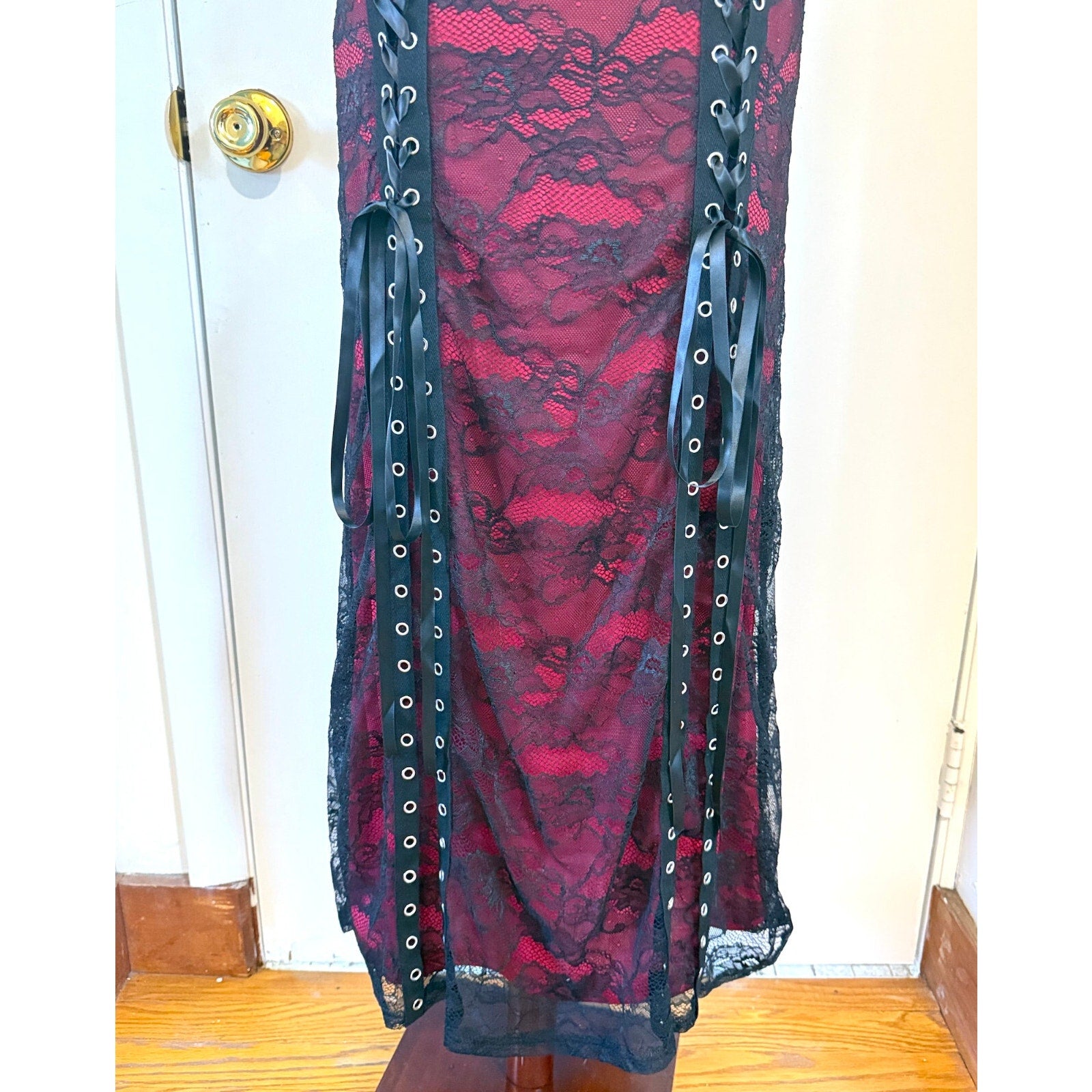 Gothic Victorian Vampire Lace Me Up Red Black Lace Over Long Gown Dress S