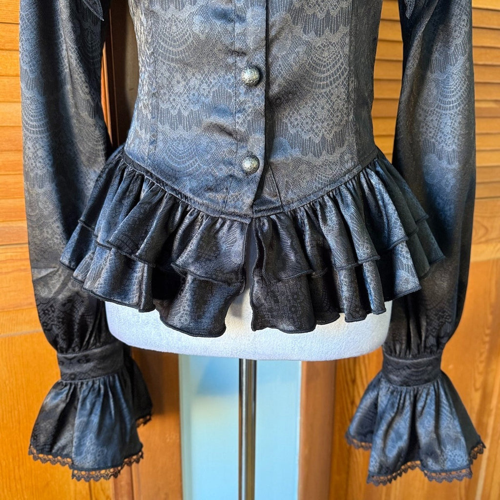 Devil Fashion Gothic Victorian Aristocrat Vkei Ruffle Shoulder Shirt Top