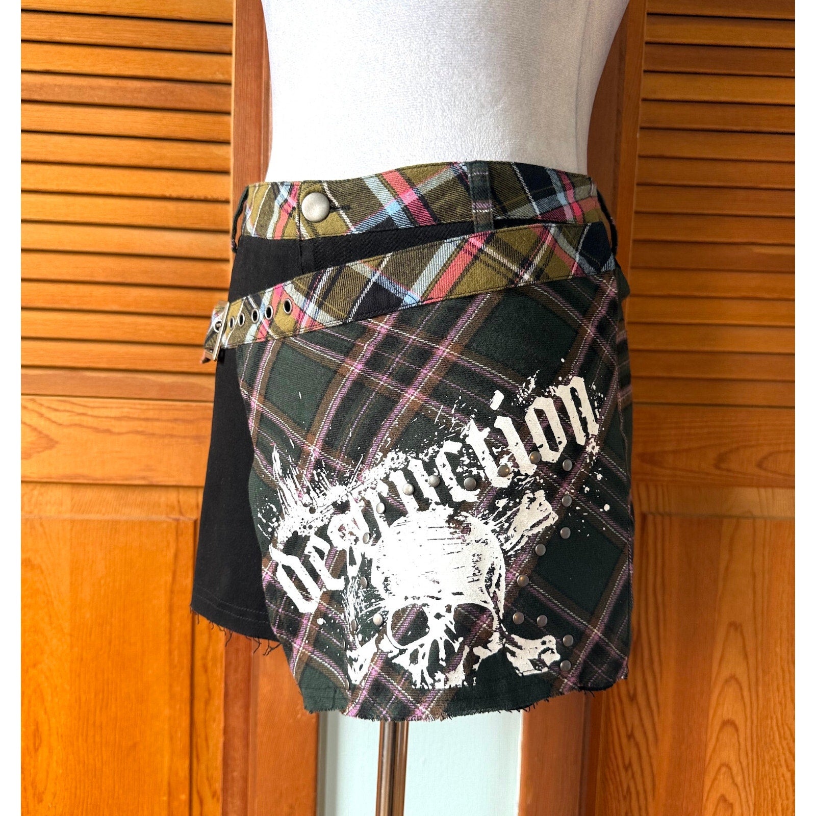 Dolls Kill Punk Goth Flap Skull Black Green Plaid Destruction Mini Skirt