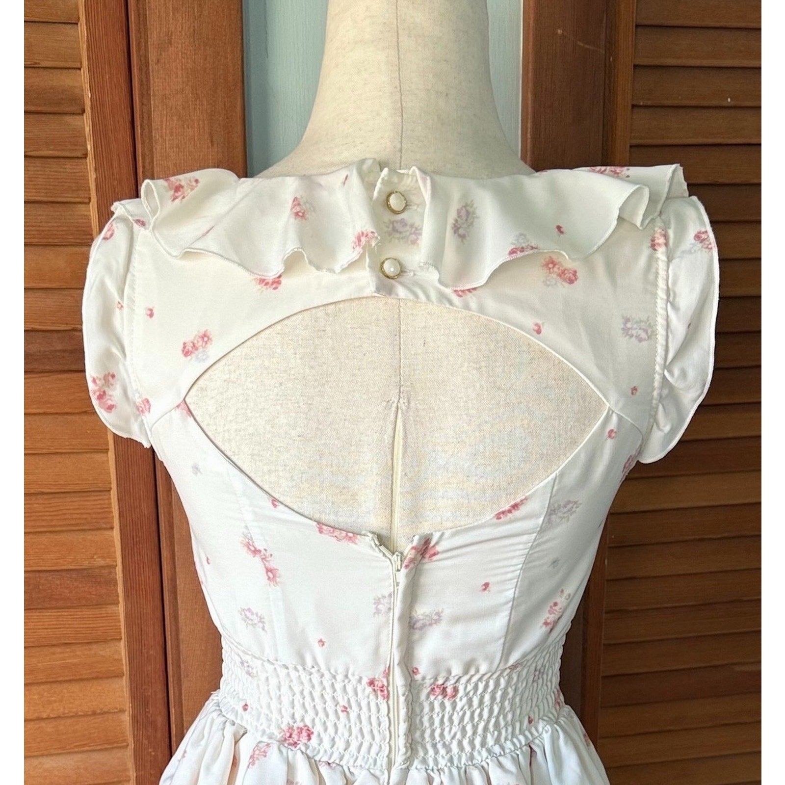 Liz Lisa J-fashion Lolita Jirai Gyaru Dollcore Whimsigoth White Pink Dress XS