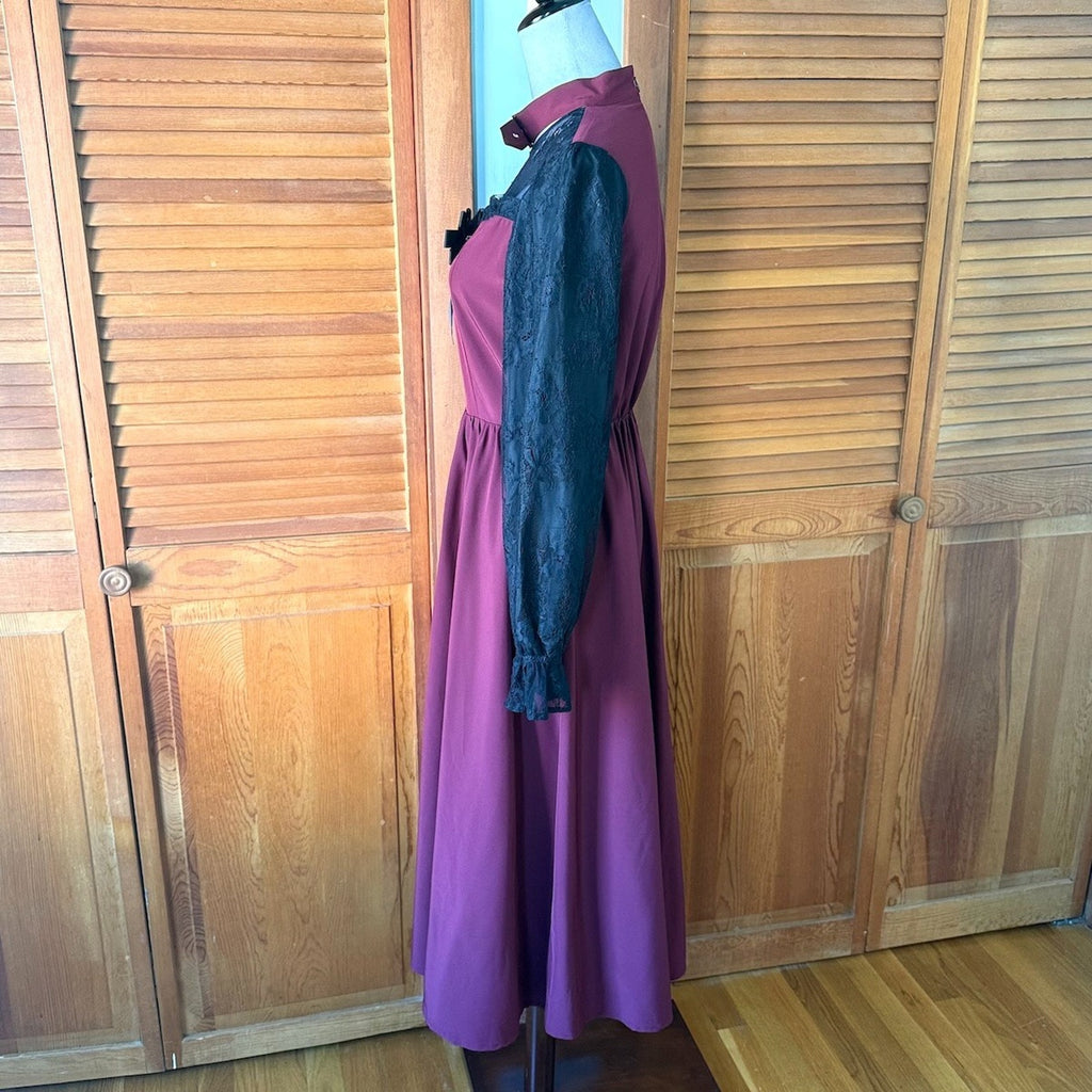 Ank Rouge J-fashion Gyaru Gothic Victorian Vampire Wine Black Lace Long Dress M