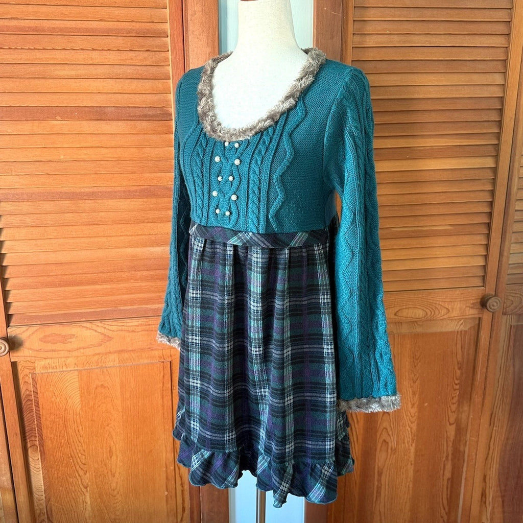 J-fashion Axes Femme Gyaru Kawaii Turquoise Fur Trimmed Sweater Dress M