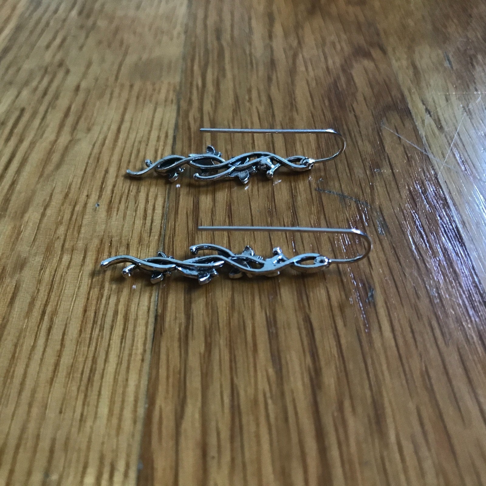 Gothic Victorian Fairycore Silver Leaf & Green Stone Earrings