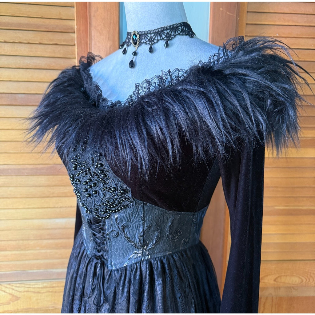 Devil Fashion Gothic Victorian The Beast Inside Black Velvet Lace & Fur Dress