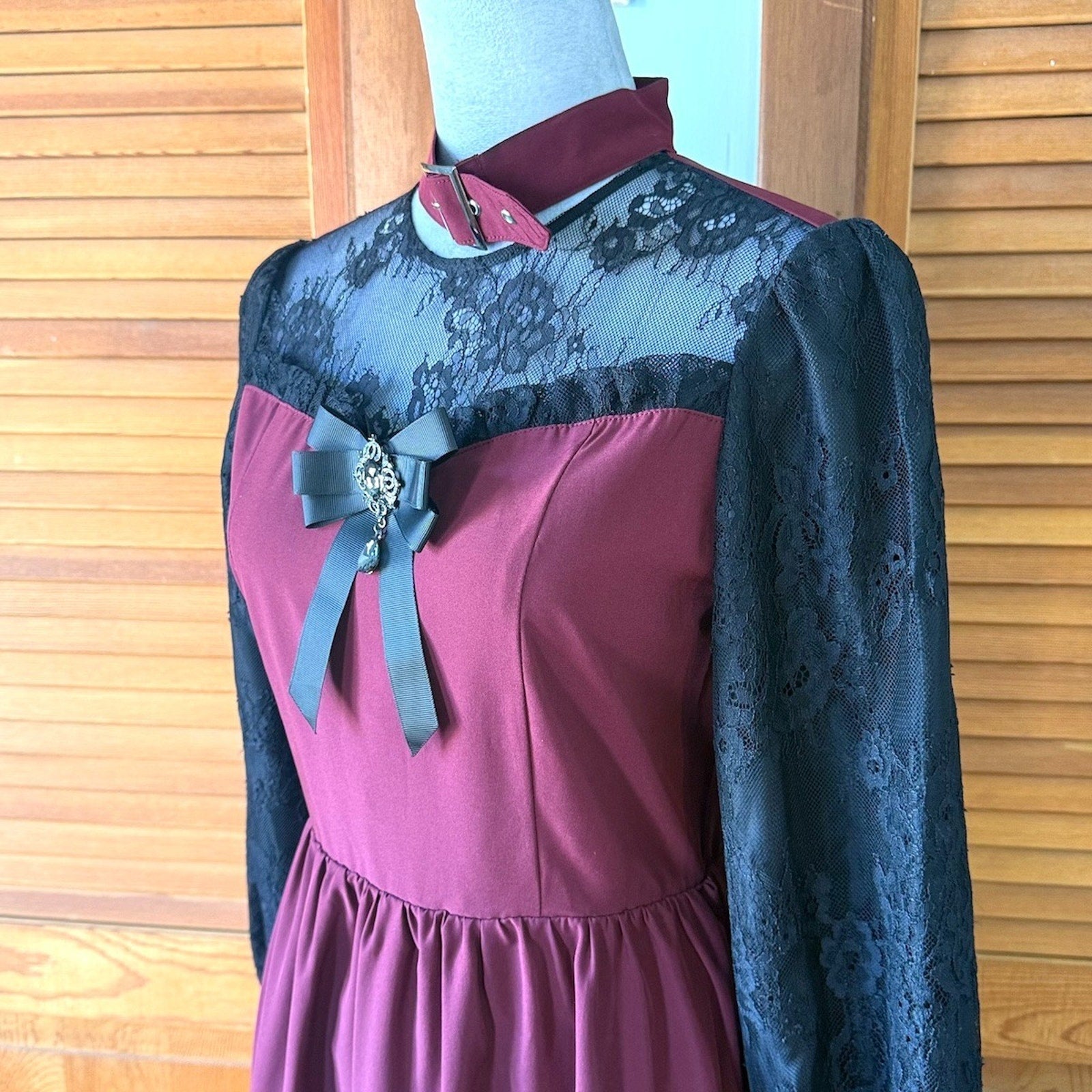 Ank Rouge J-fashion Gyaru Gothic Victorian Vampire Wine Black Lace Long Dress M