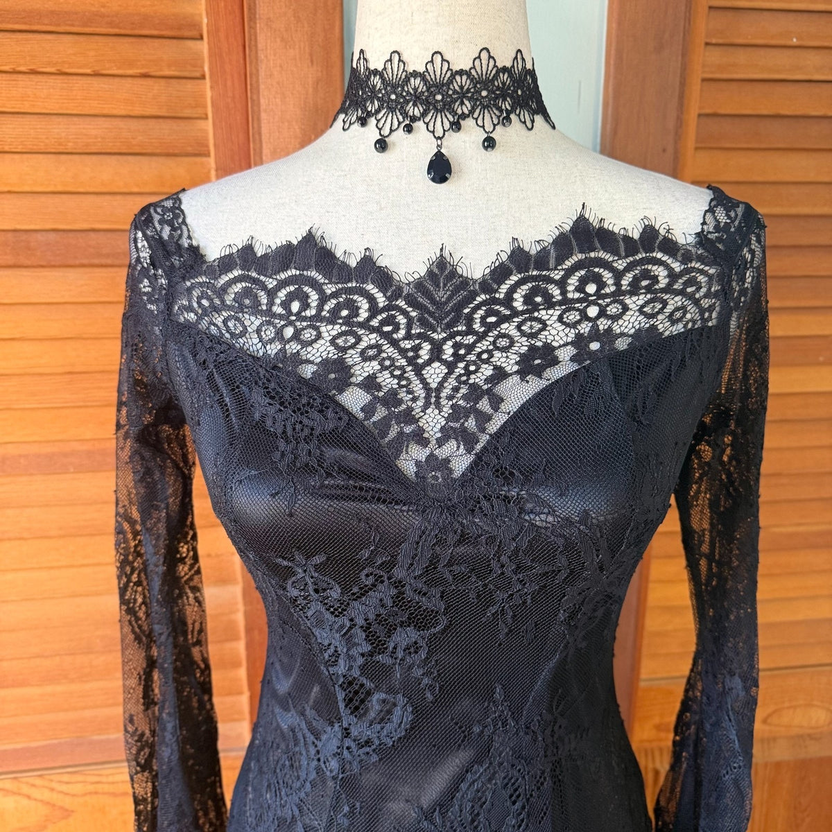 Dark In Love Gothic Victorian Vkei Black Lace Swallowtail Mermaid Dress