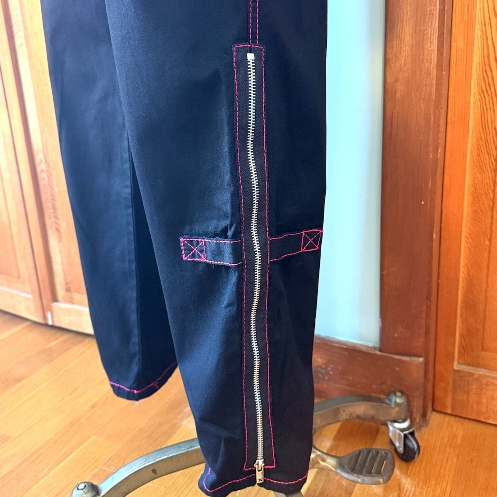 Tripp NYC Gothic Lolita Punk Emo Black Pants w/ Pink Lace Ruffles 29/9