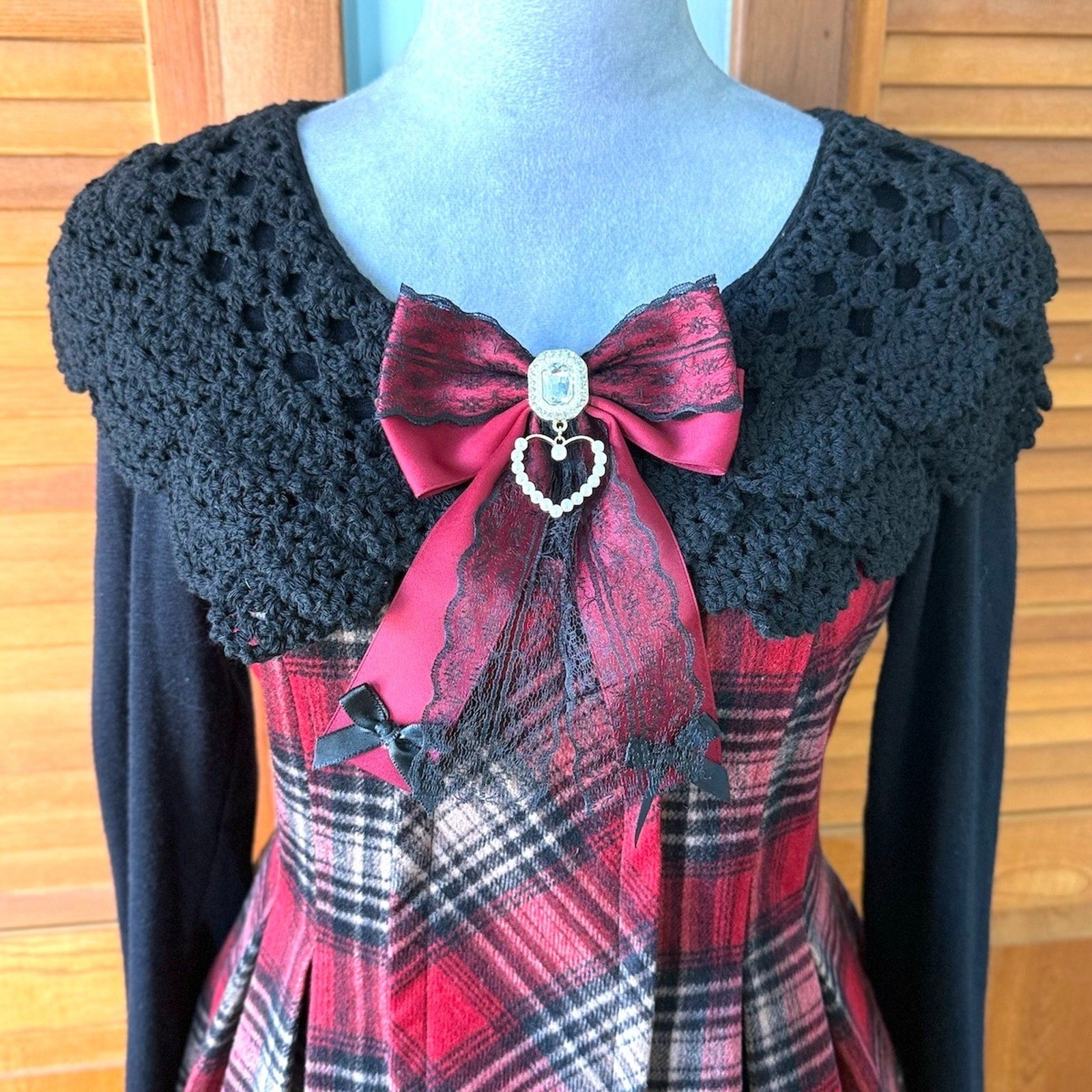 Gothic Lolita Punk EGL Gyaru Himekaji Black Red Plaid Wool Blend Dress w/ Bow M