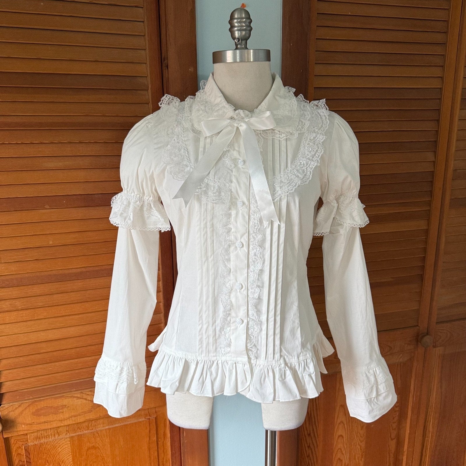 ACDC Rag Gothic Lolita EGL Aristocrat White Bow Ruffle Transformer Shirt