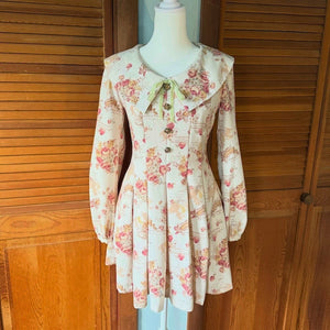 Liz Lisa J-fashion Gyaru Himekaji Victorian Rose Ivory Lace-Up Back Dress XS