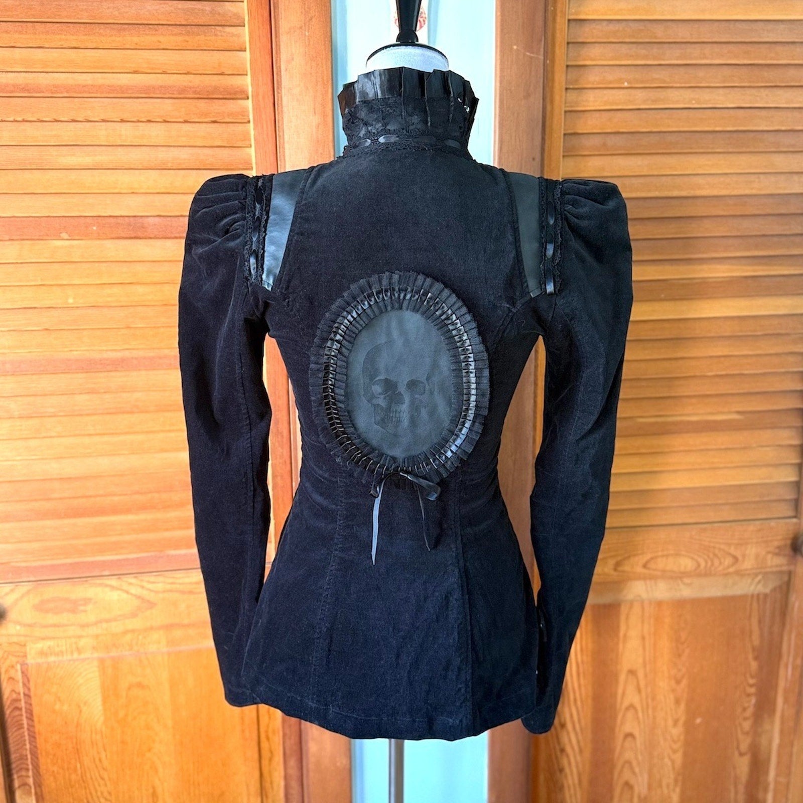 Vintage Lip Service Gothic Victorian Vampire Vkei Lost Velvet Empire Jacket S