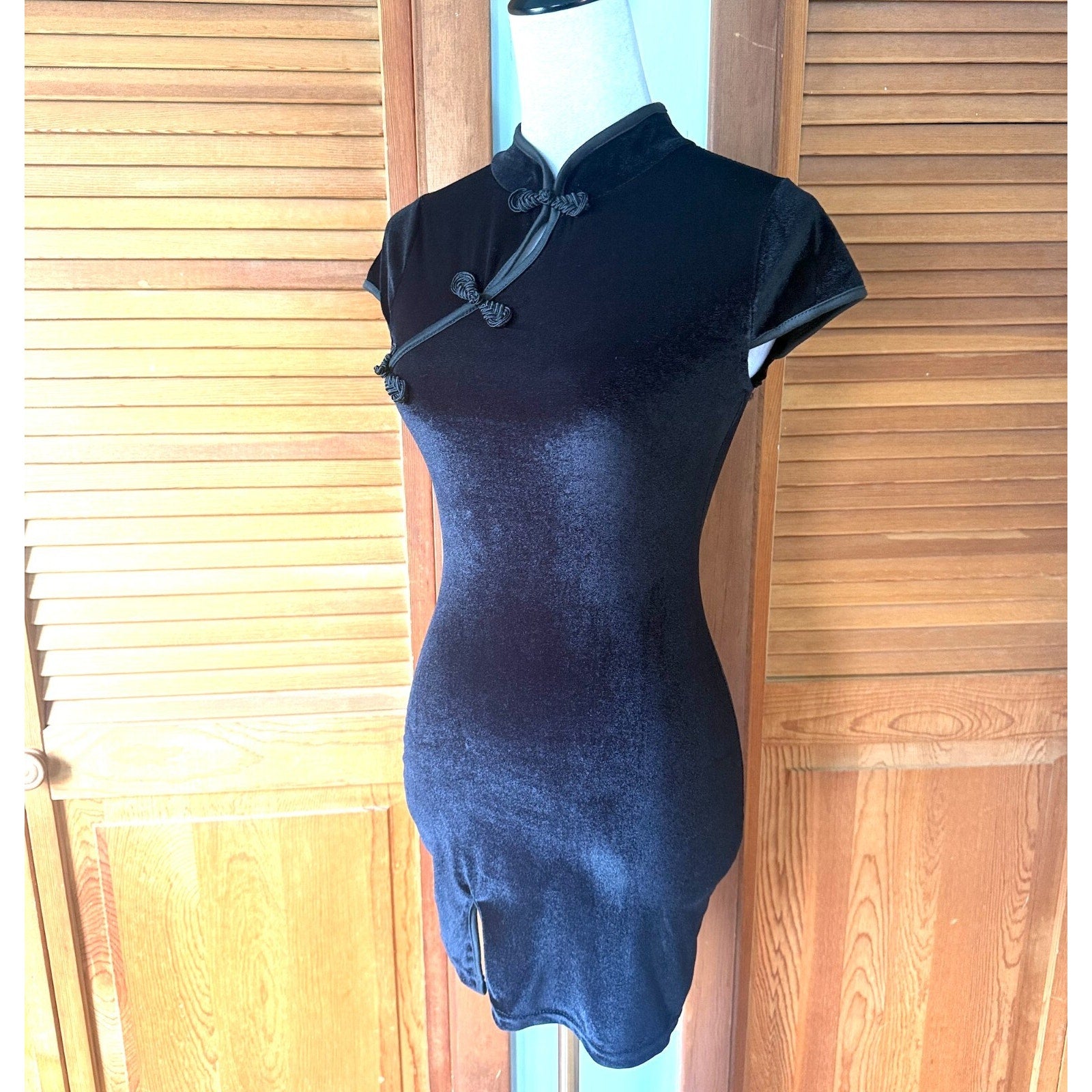 Gothic Victorian Punk Emo Shanghai Nights Black Velvet Cheongsam Dress