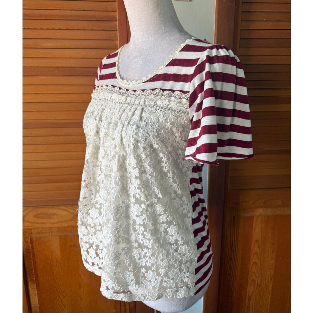 Axes Femme Jfashion Lolita Jirai Gyaru Kawaii Striped Burgundy White Lace Top M