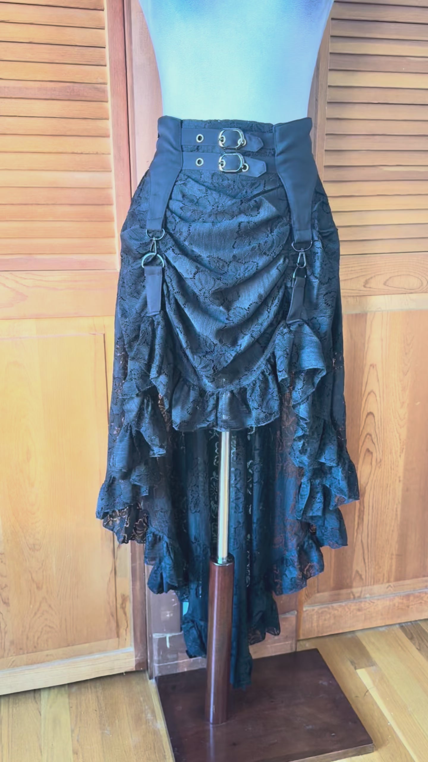 Dark in Love Gothic Victorian Vampire Vkei Black Lace Garter & Buckle Skirt