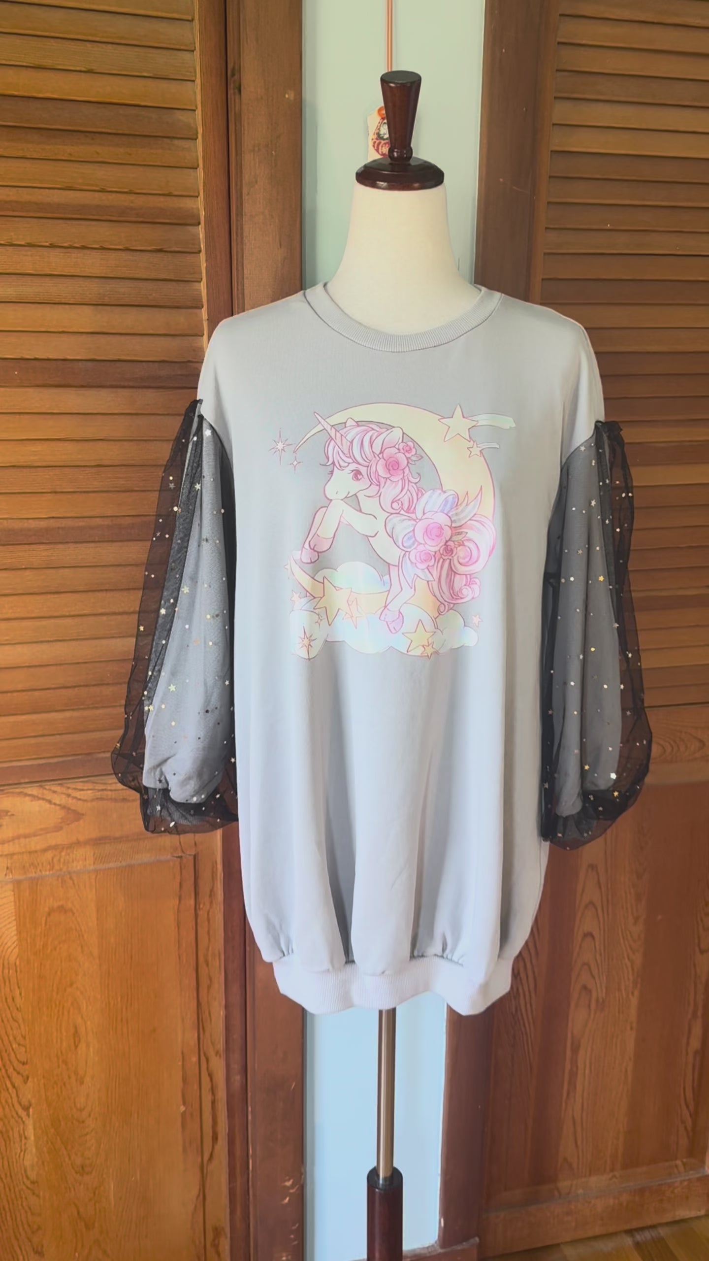 J-fashion Bodyline Gyaru Kawaii Harajuku Gray Unicorn Sweatshirt Dress w/ Bows M