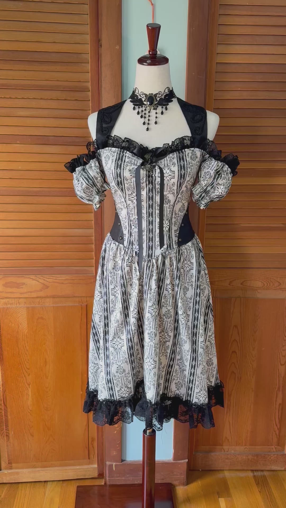 Vintage Lip Service Winchester Emporium Steampunk Victorian Ivory Gown