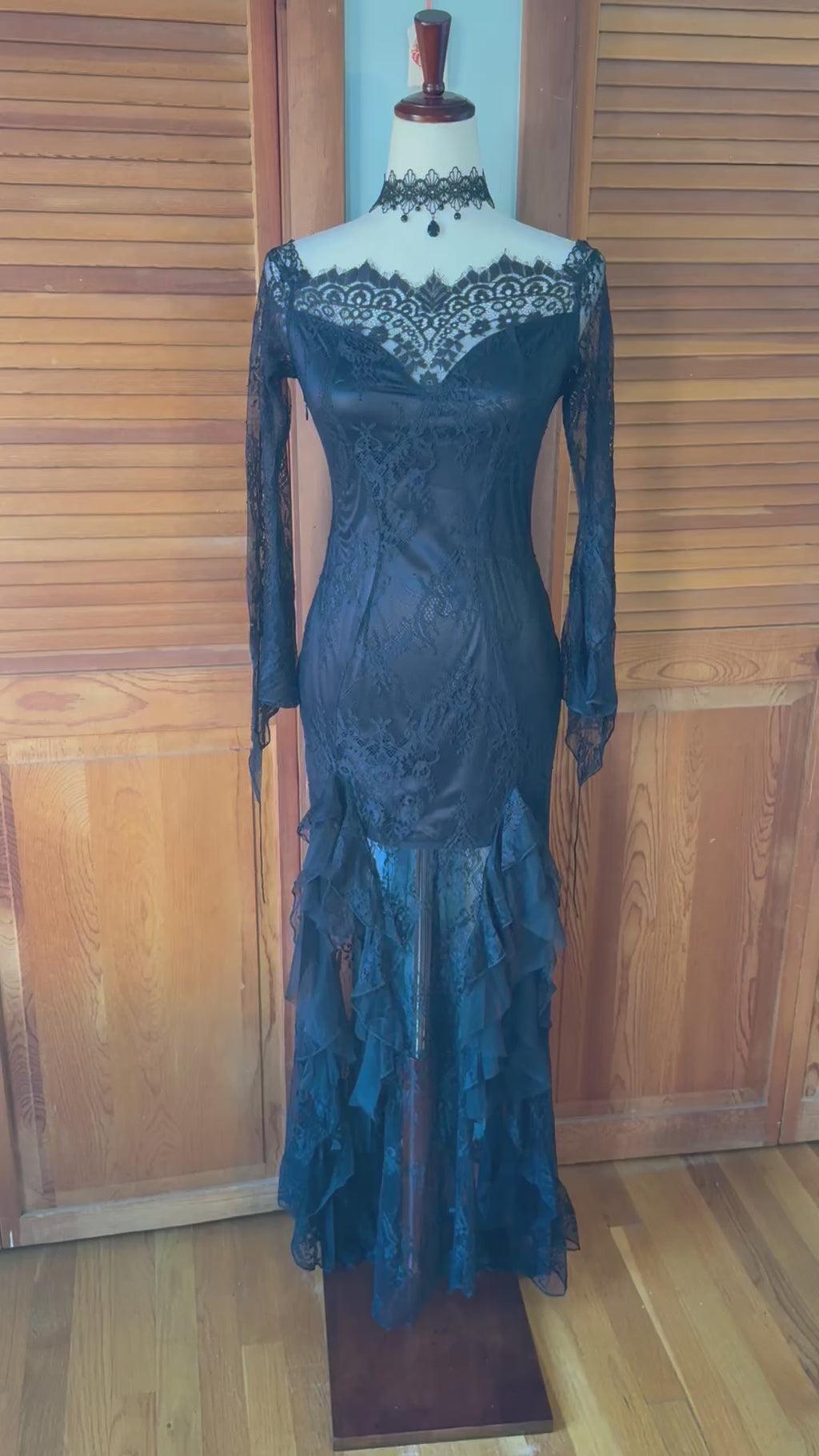 Dark In Love Gothic Victorian Vkei Black Lace Swallowtail Mermaid Dress