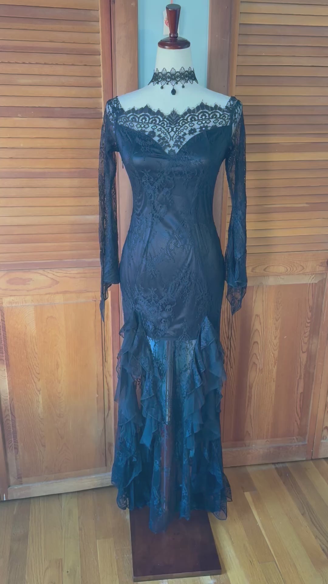 Dark In Love Gothic Victorian Vkei Black Lace Swallowtail Mermaid Dress