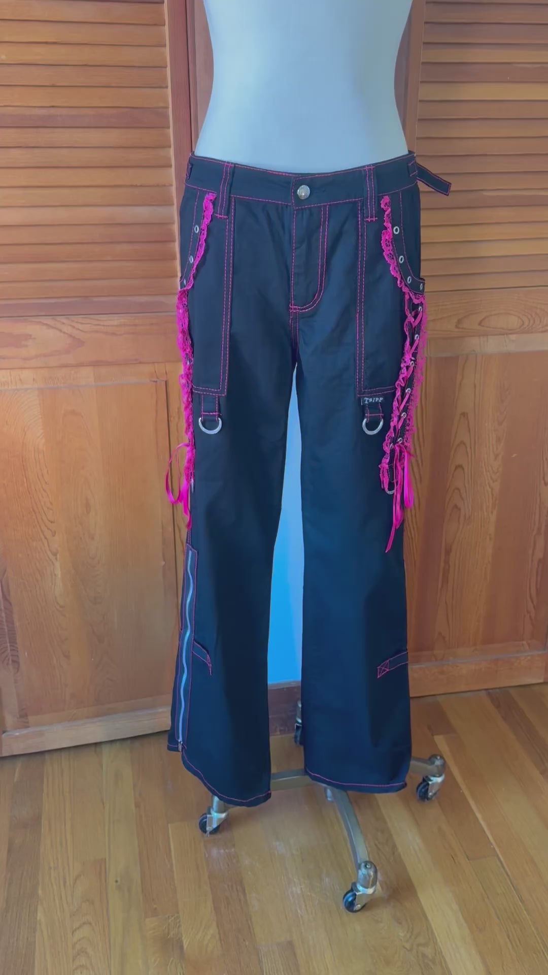 Tripp NYC Gothic Lolita Punk Emo Black Pants w/ Pink Lace Ruffles 29/9